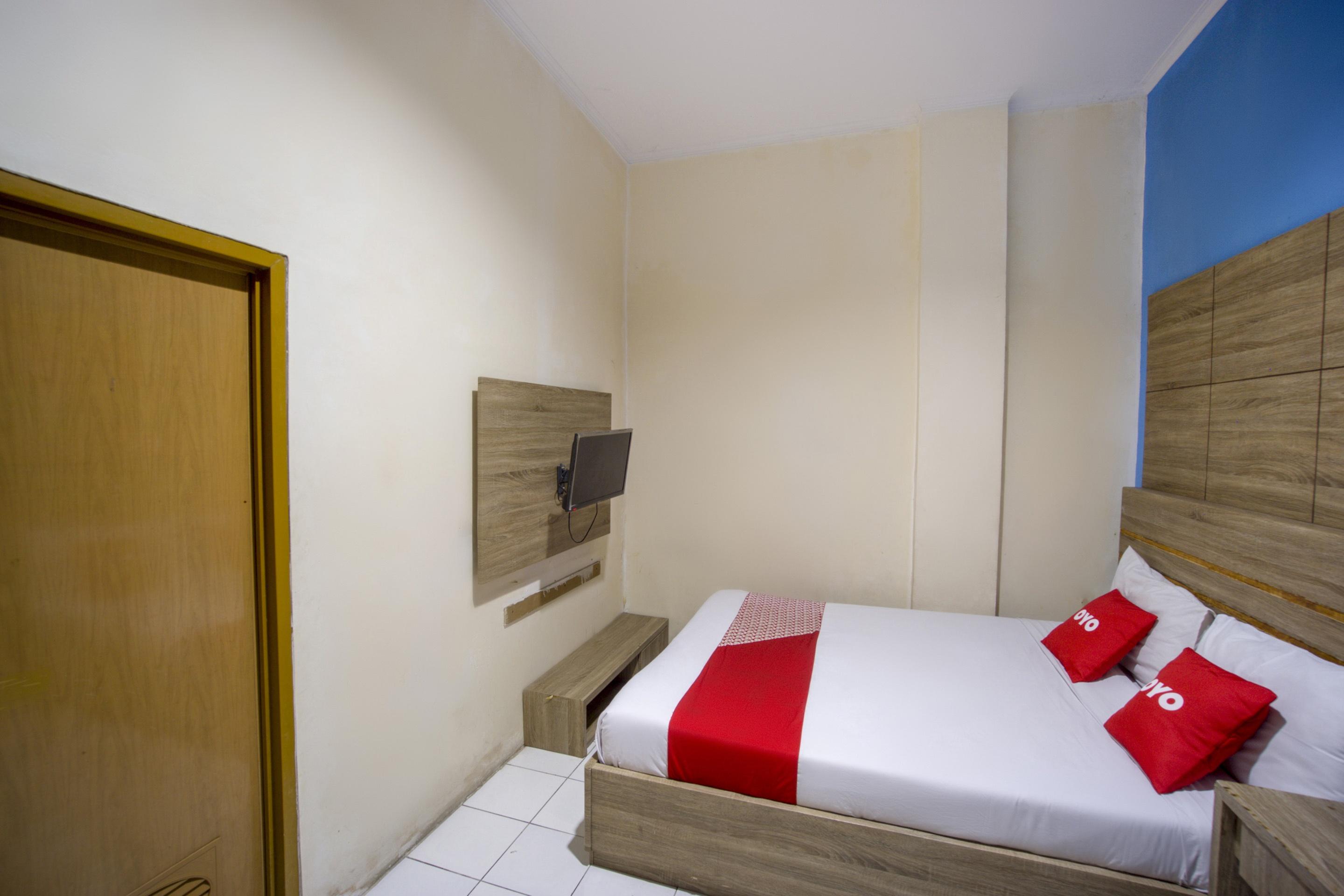 Oyo 3754 Prosperity Mansion Hotel Джакарта Екстериор снимка