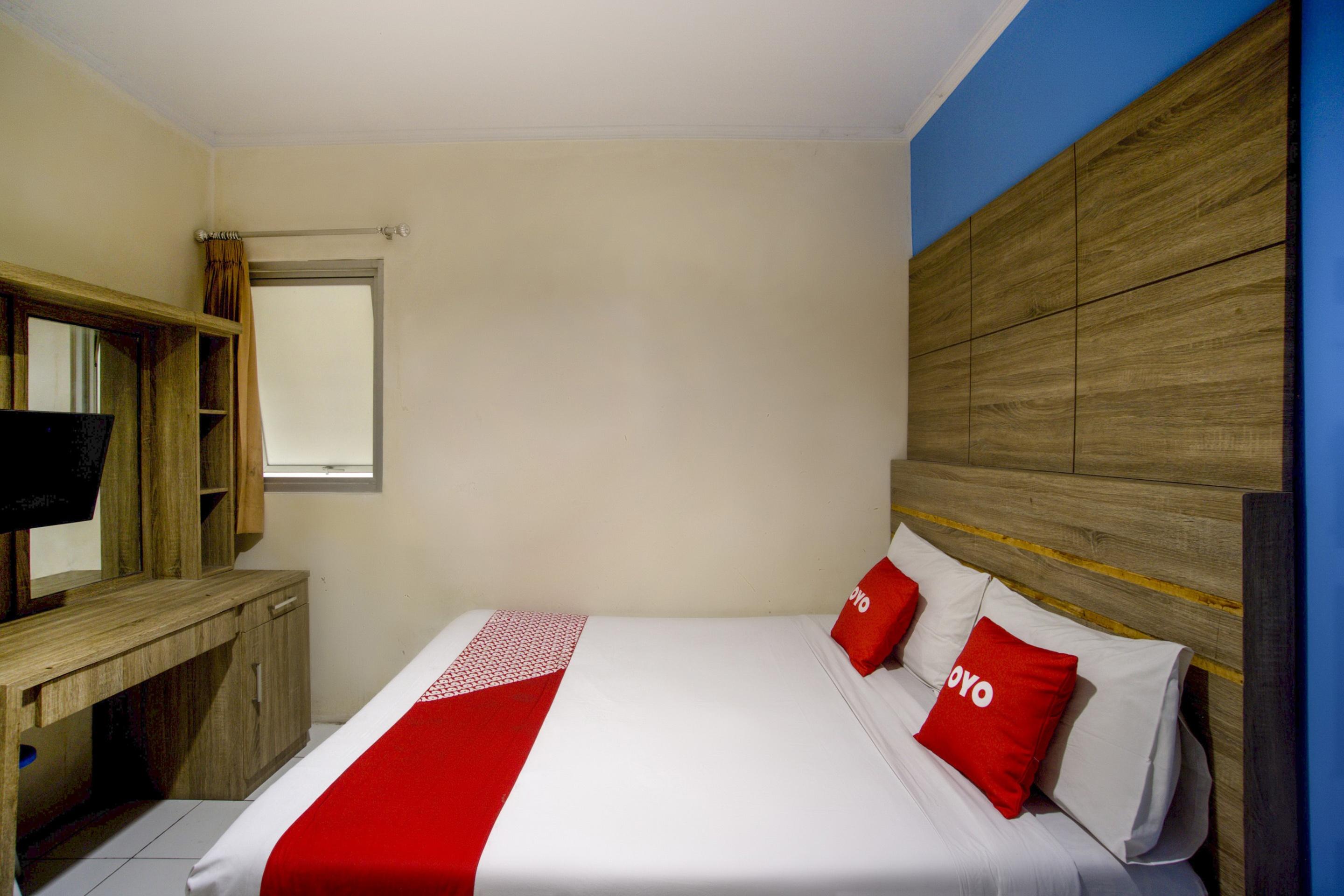 Oyo 3754 Prosperity Mansion Hotel Джакарта Екстериор снимка
