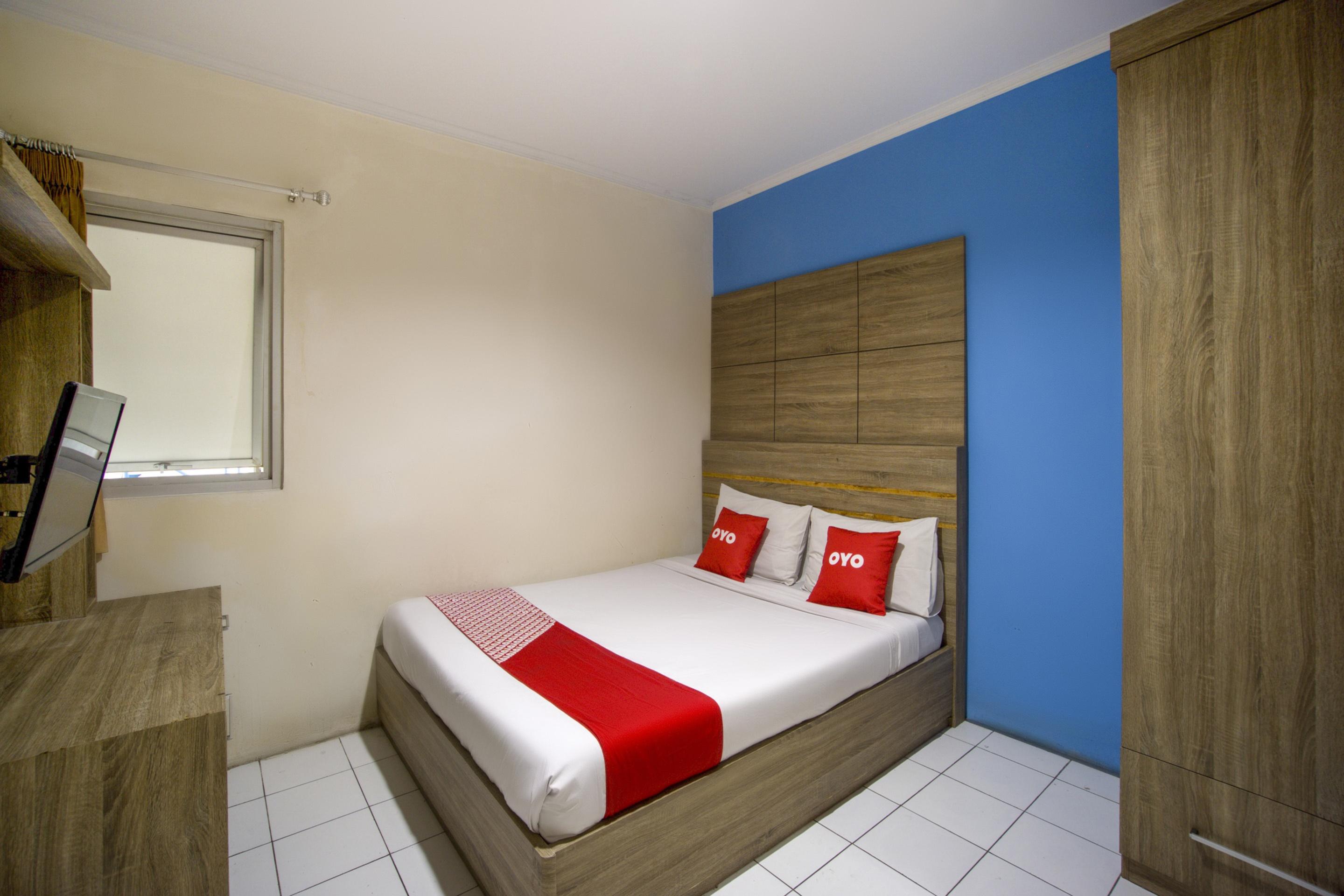 Oyo 3754 Prosperity Mansion Hotel Джакарта Екстериор снимка